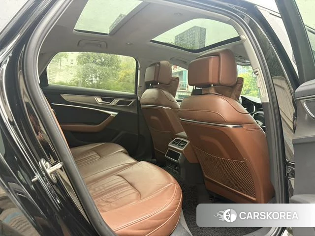 Audi A6L 2023 Черный из Китая, фото 2