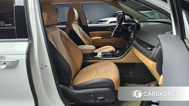 Kia Carnival 4th generation 2023 Белый из Кореи, фото 2