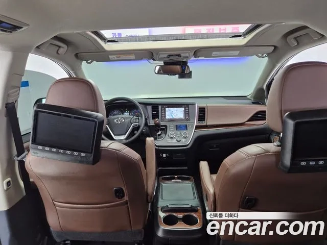 Toyota Sienna id 2912201 из Кореи 2