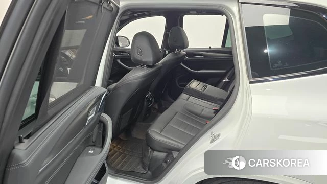 BMW X3 (G01) 2024 Белый из Кореи, фото 2