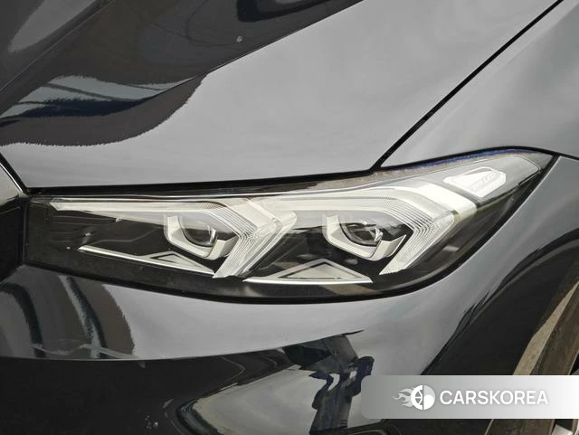 BMW i3 2023 Черный из Китая, фото 2