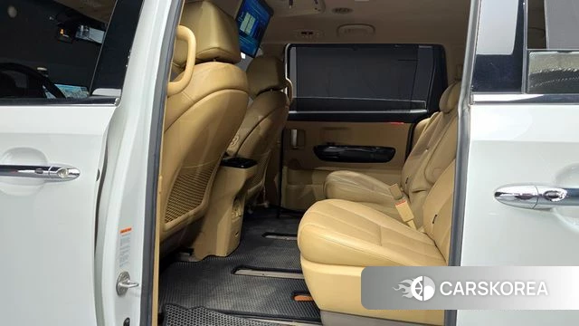 Kia The New Carnival 2018 Белый из Кореи, фото 2