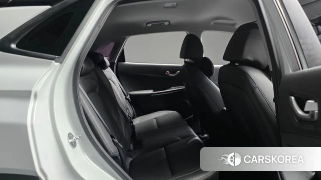Hyundai Kona 2018 Белый из Кореи, фото 2