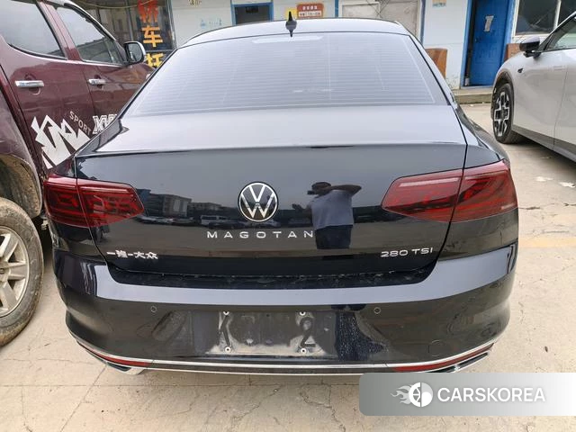 Volkswagen Magotan 2025 Черный из Китая, фото 2