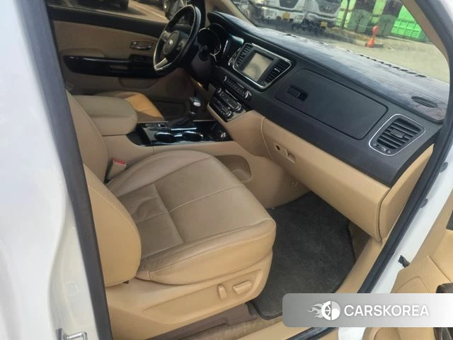 Kia The New Carnival 2020 Белый из Кореи, фото 2
