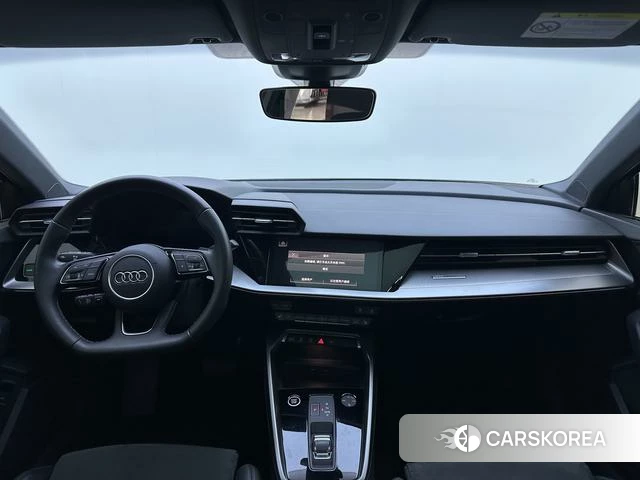 Audi A3 2023 Зеленый из Китая, фото 2