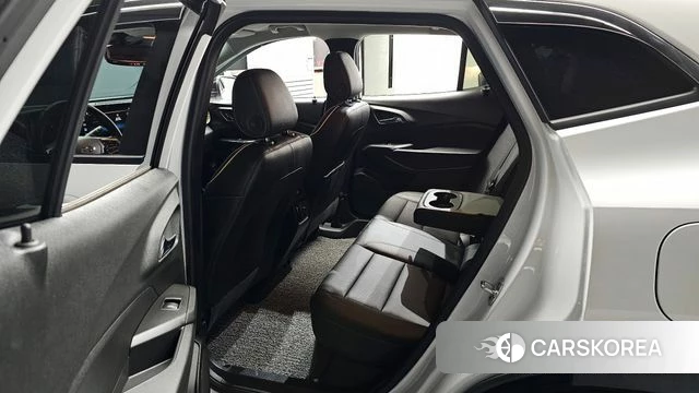 Chevrolet (GM Daewoo) Trax Crossover 2023 Белый из Кореи, фото 2