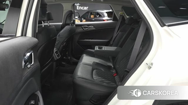 Kia Sportage 5th Generation Hybrid 2022 Белый из Кореи, фото 2