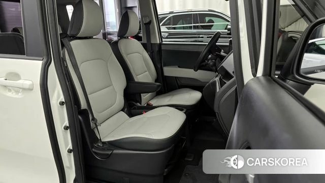 Kia The New Kia Ray 2023 Белый из Кореи, фото 2