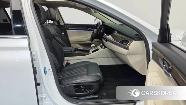 Genesis G90 2021 Белый из Кореи, фото 2