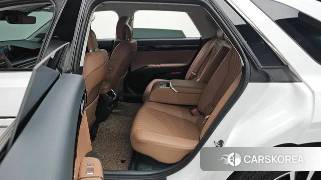 Hyundai Grandeur Hybrid (GN7) 2025 Белый из Кореи, фото 2