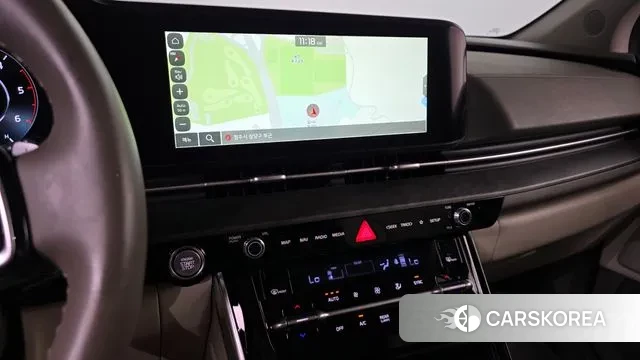 Kia Carnival 4th generation 2023 Белый из Кореи, фото 2