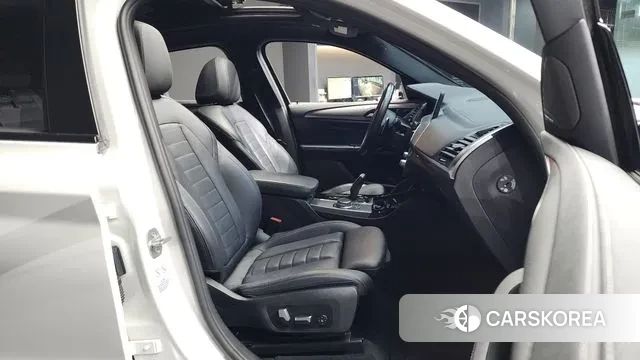 BMW X4 (G02) 2020 Белый из Кореи, фото 2