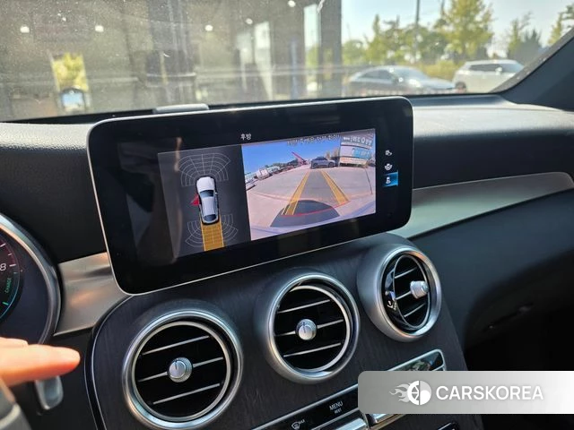 Mercedes-Benz GLC-Class X253 2021 Белый из Кореи, фото 2