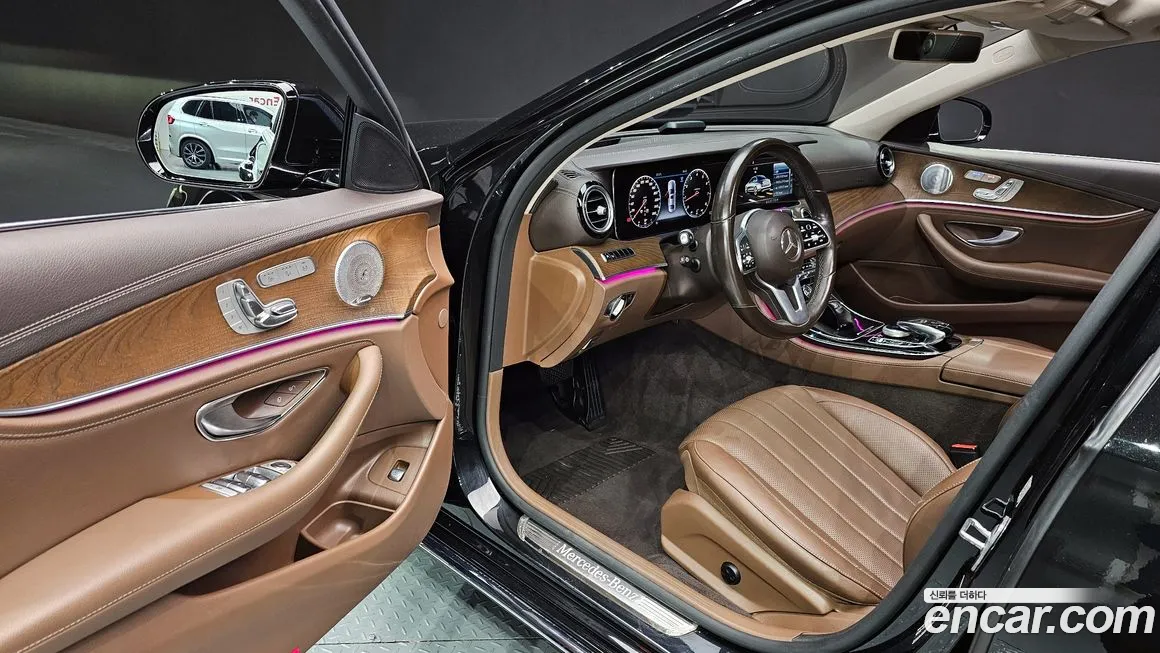 Mercedes-Benz E-Class W213 2019 Черный из Кореи, фото 2