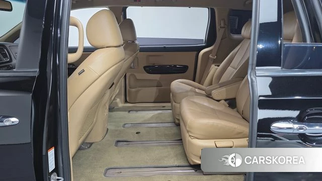 Kia The New Carnival 2018 Черный из Кореи, фото 2