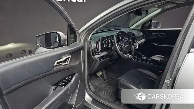 Kia Sportage 5th Generation Hybrid 2024 Серебристо-серый из Кореи, фото 2