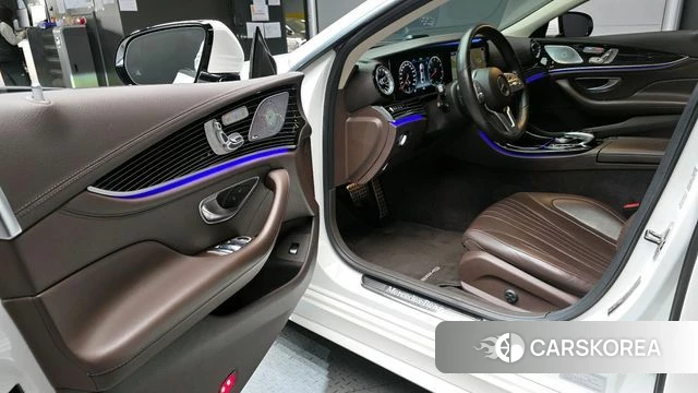 Mercedes-Benz CLS-Class C257 2019 Белый из Кореи, фото 2