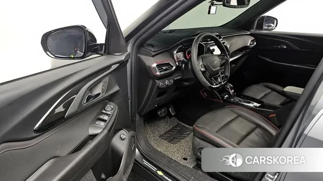 Chevrolet (GM Daewoo) Trailblazer 2023 Серый из Кореи, фото 2