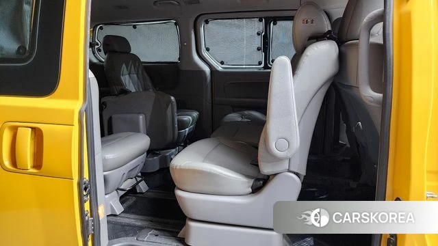 Hyundai The New Grand Starex 2019 Желтый из Кореи, фото 2
