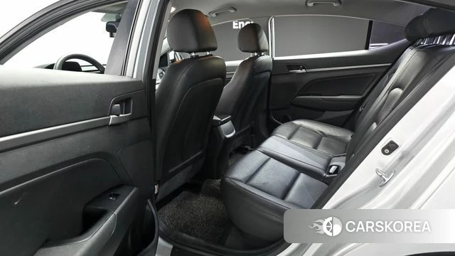 Hyundai Avante AD 2018 Серебряный из Кореи, фото 2