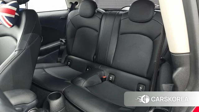 Mini Cooper 2020 Красный из Кореи, фото 2