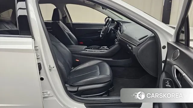 Hyundai Sonata (DN8) 2022 Белый из Кореи, фото 2