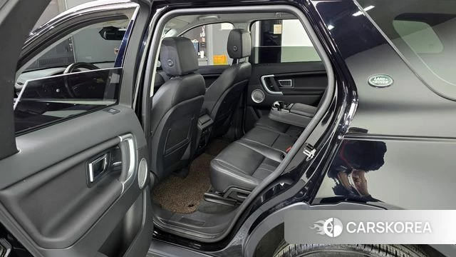 Land Rover Discovery Sports 2019 Черный из Кореи, фото 2