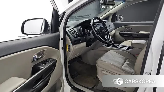 Kia The New Carnival 2020 Белый из Кореи, фото 2
