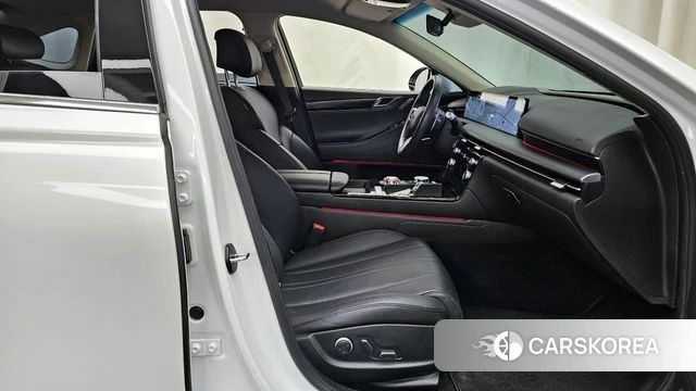 Genesis G80 (RG3) 2024 Белый из Кореи, фото 2