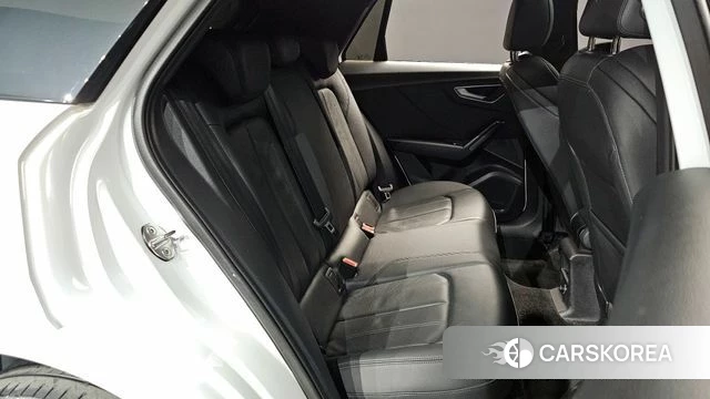 Audi Q2 2023 Белый из Кореи, фото 2