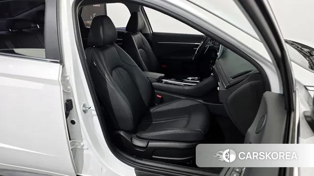 Hyundai Sonata (DN8) 2021 Белый из Кореи, фото 2