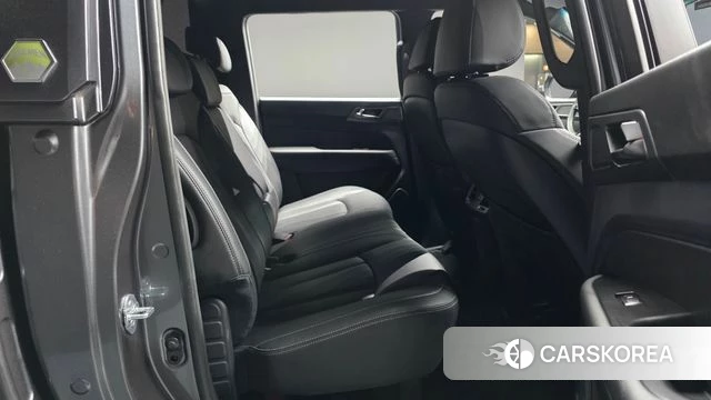 Ssangyong The New Rexton Sport 2024 Темно-зеленый из Кореи, фото 2