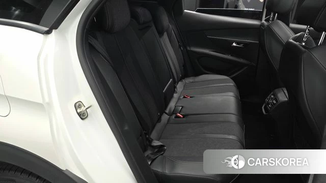 Peugeot 3008 second generation 2019 Белый из Кореи, фото 2