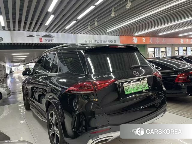 Mercedes-Benz GLE PHEV 2021 Черный из Китая, фото 2