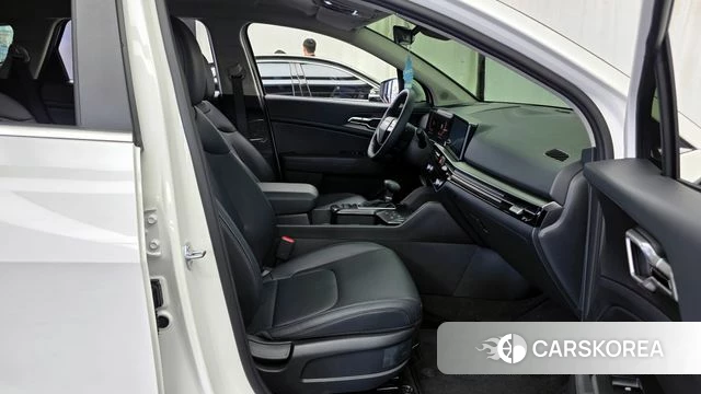 Kia The New Sportage 5th Generation 2025 Белый из Кореи, фото 2