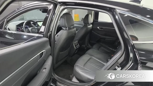 Hyundai Sonata (DN8) 2021 Черный из Кореи, фото 2