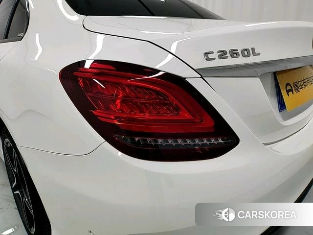Mercedes-Benz Class C 2021 Белый из Китая, фото 2