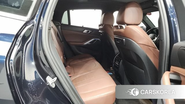 BMW X6 (G06) 2022 Черный из Кореи, фото 2