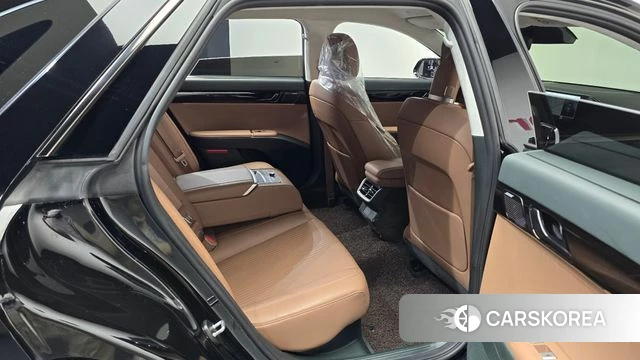 Hyundai Grandeur Hybrid (GN7) 2023 Черный из Кореи, фото 2