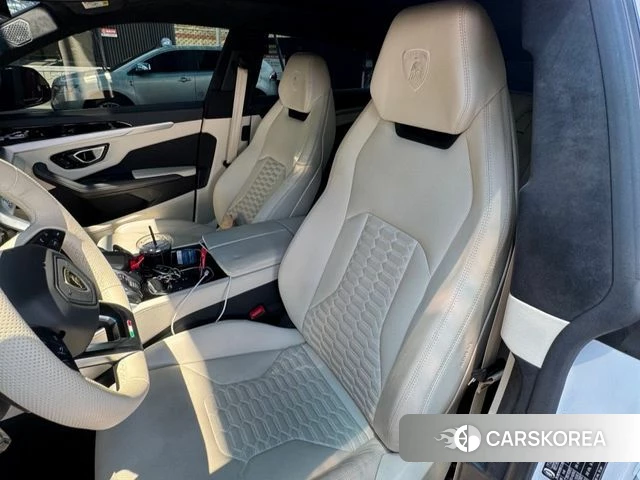 Lamborghini Urus 2020 Белый из Кореи, фото 2