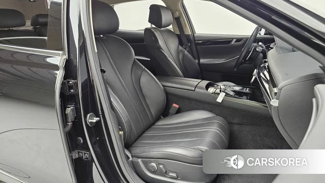 Genesis G80 (RG3) 2022 Черный из Кореи, фото 2