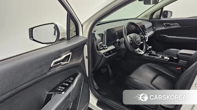 Kia Sportage 5th Generation 2022 Белый из Кореи, фото 2