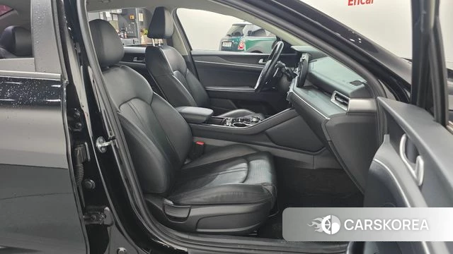 Kia K5 3rd generation 2021 Черный из Кореи, фото 2