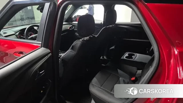 Chevrolet (GM Daewoo) Trailblazer 2021 Красный из Кореи, фото 2