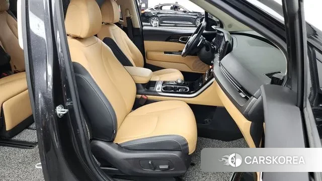 Kia Carnival 4th generation 2023 Серый из Кореи, фото 2