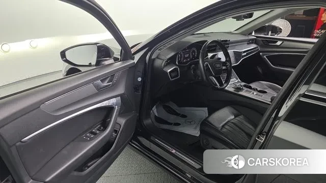 Audi A6 (C8) 2020 Черный из Кореи, фото 2