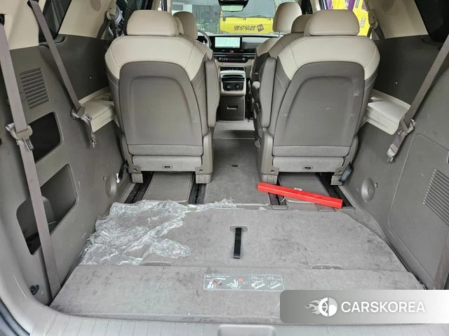 Kia The New Carnival 4th Generation 2024 Серый из Кореи, фото 2