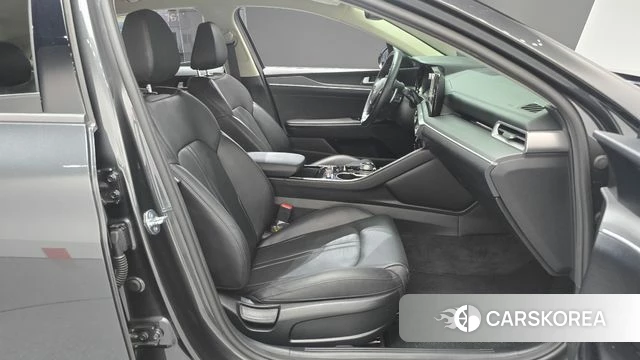Kia K5 3rd generation 2023 Серый из Кореи, фото 2