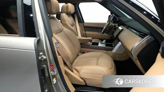 Land Rover Range Rover 5th Generation 2024 Песочный из Кореи, фото 2